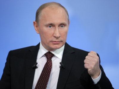 Путин расширил санкции против Украины