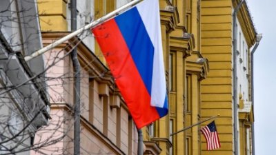 Америка будет действовать в адрес России, как и ранее
