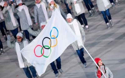 Как спортсмены реагируют на россиян без флага