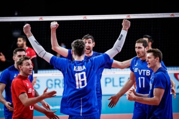 Россия сыграет в 1/8 чемпионата Европы по волейболу с Украиной