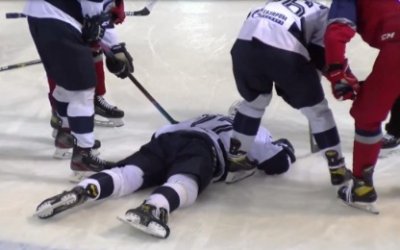 Хоккеист Болтов умер из-за травмы позвоночника