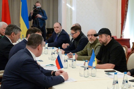 Российская сторона заявила о замораживании переговоры с украинской стороны