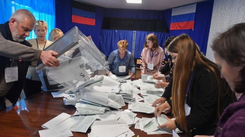 Голосование в ДНР, ЛНР закончилось, подводятся итоги