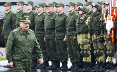 Лукашенко готов мобилизовать 500 тысяч военных