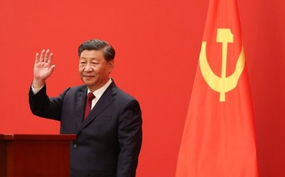 Си Цзиньпин переизбран главой партии на третий срок