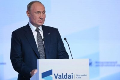 Владимир Путин выступил на заседании клуба «Валдай»