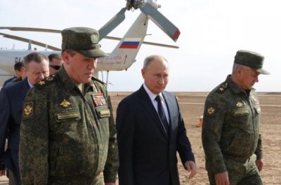 Владимир Путин разрешил иностранцам проходить службу в армии РФ