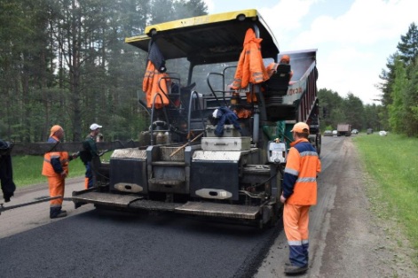 В России за 3 года отремонтировали 80 тыс. км дорог