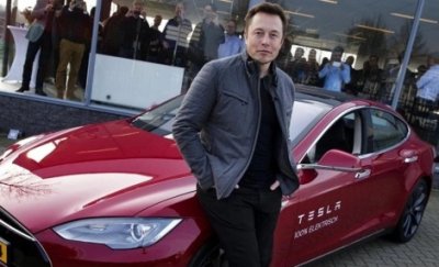 Илон Маск продолжает распродавать акции Tesla