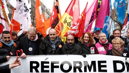 Граждане Франции протестуют против увеличения пенсионного возраста