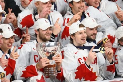 Канада выиграла ЧМ по хоккею, который был перенесен из России