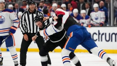 Хоккеисты из Канады и России подрались в матче НХЛ