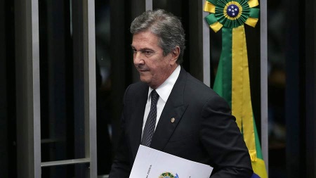 Экс-президент Бразилии приговорен к 9 годам лишения свободы