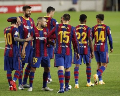Клуб «Барселона» обвинили во взяточничестве