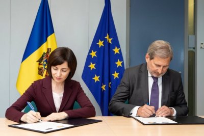 Евросоюз может принять Молдову и Грузию без части территорий