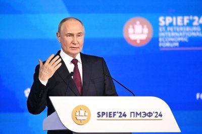 Владимир Путин хочет возобновить индексацию пенсий с 2025 года