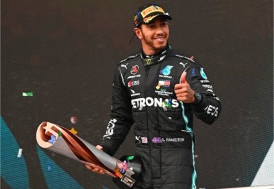 Льюис Хэмилтон выиграл гонку «Формулы-1» впервые с 2021 года