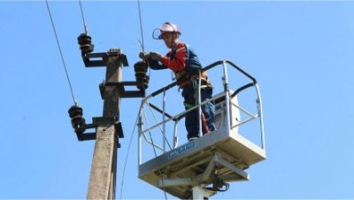 Без электричества остаются четыре региона на юге России