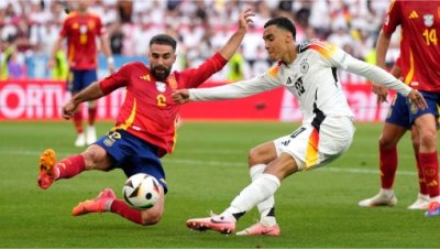 Петицию о переигровке матча Испания-Германия подписало 340 тыс. людей